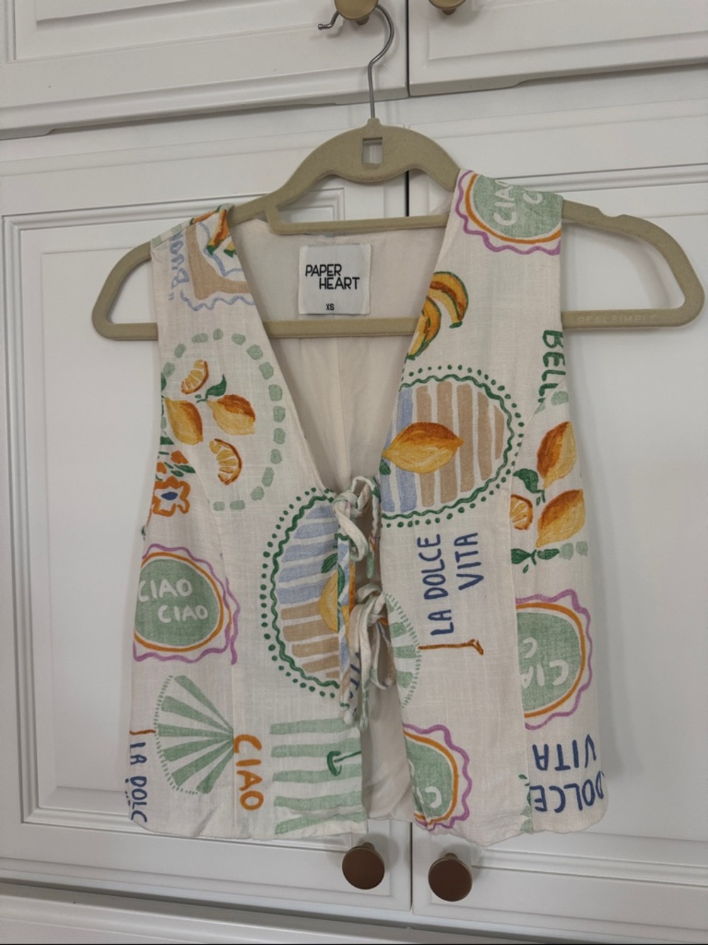 Paper Heart Linen Blend Tie-Front Vest short set la dolce vita Print